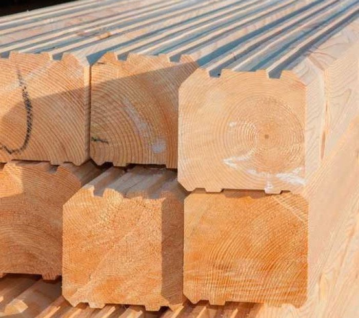 Профилированный брус из лиственницы 150x150x6000 мм